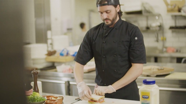 Chef at Kartel use HELLMANN's Deli Mayo